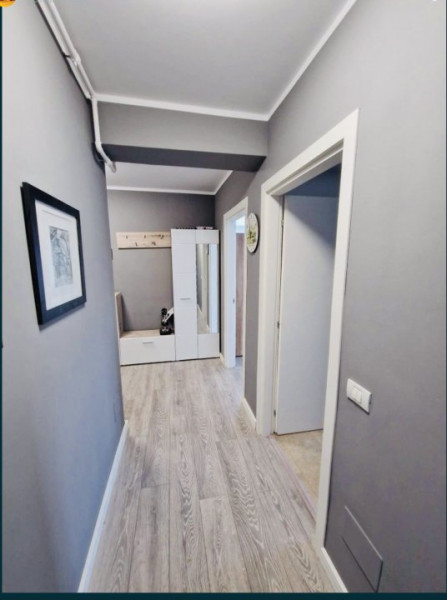 Apartament 3 camere  Tomis Plus decorat cu rafinament 