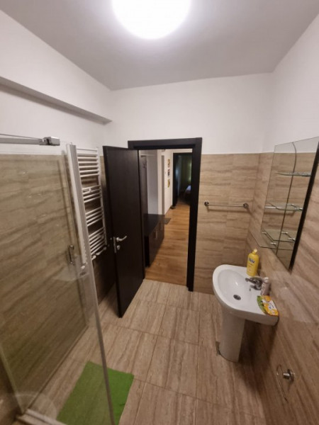 apartament de închiriat Universitate Campus cu parcare privata