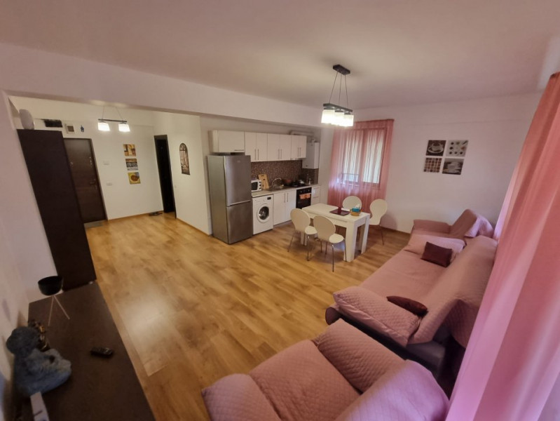 apartament de închiriat Universitate Campus cu parcare privata