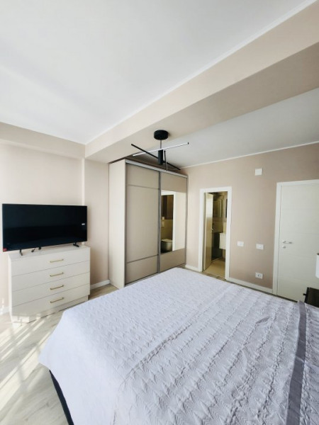 Central Apartament spațios decorat cu rafinament Garaj subteran 