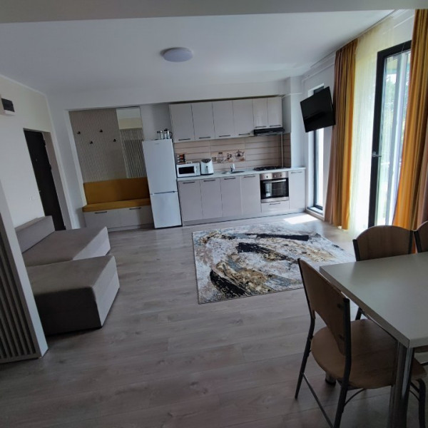 vânzare apartament Mamaia zona Rex spre lac  