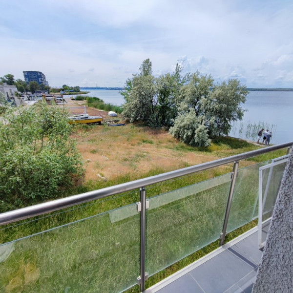 vânzare apartament Mamaia zona Rex spre lac  