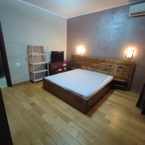 vânzare apartament 73 mp. utili bulevardul Mamaia 