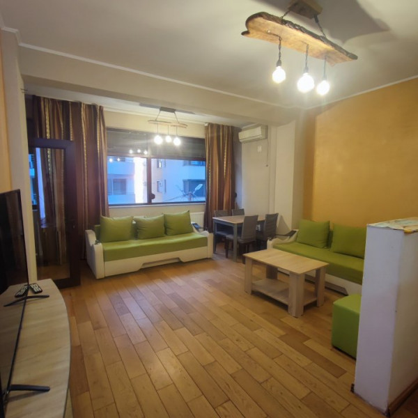 vânzare apartament 73 mp. utili bulevardul Mamaia 