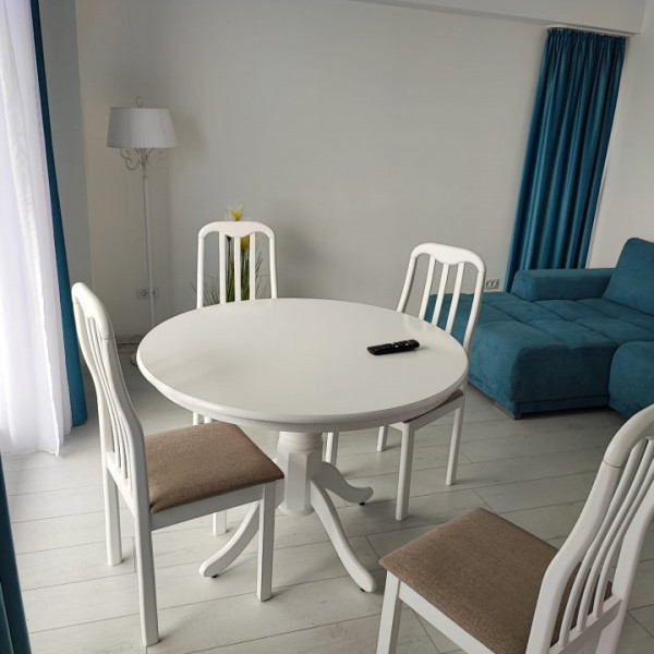 inchiriere apartament Constanta Mamaia vedere lac parcare subterană 