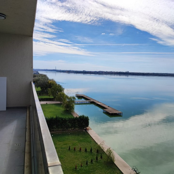 inchiriere apartament Constanta Mamaia vedere lac parcare subterană 