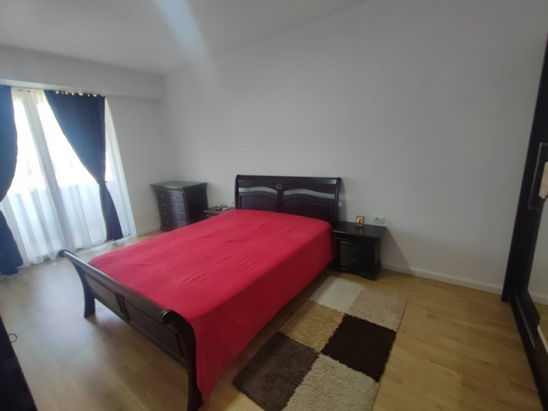 închiriere apartament Centru bloc nou 