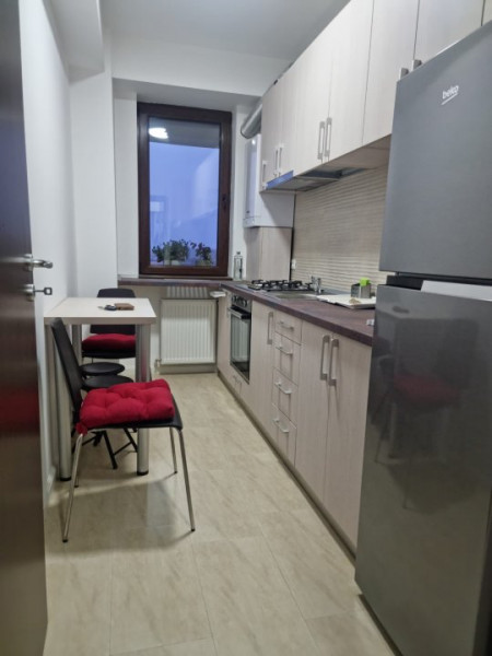 închiriere apartament Centru bloc nou 