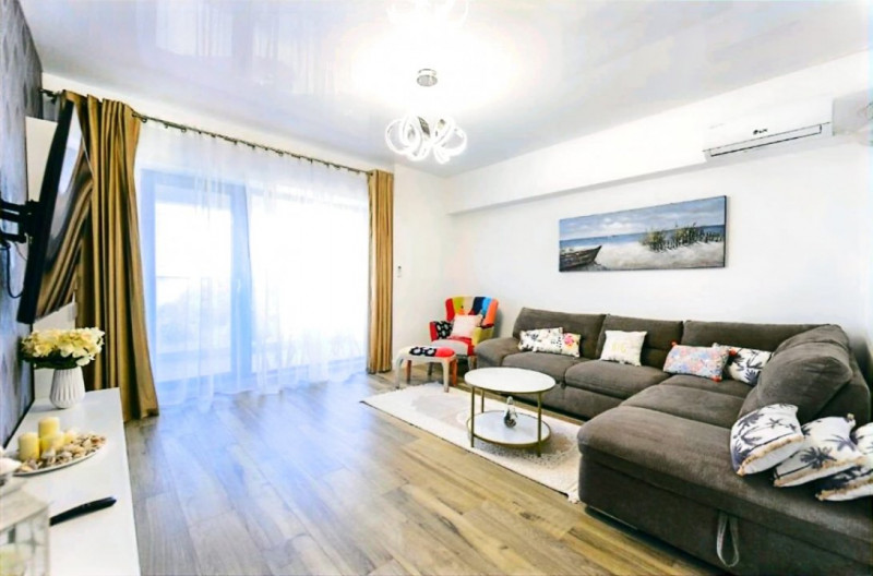 închiriere apartament modern Mamaia MegaImage 