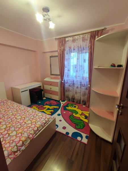 închiriere apartament ultracentral Spitalul Județean  parcare privata 