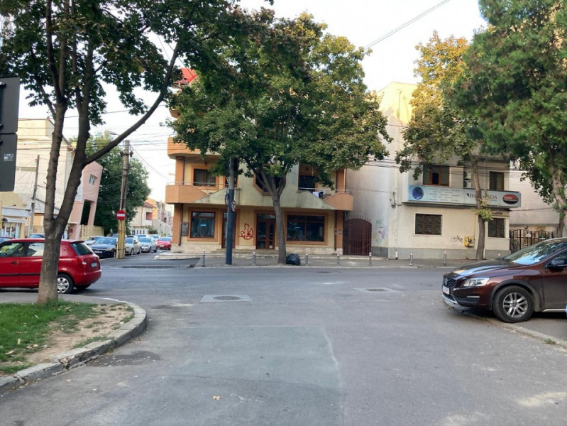 închiriere apartament ultracentral Spitalul Județean  parcare privata 