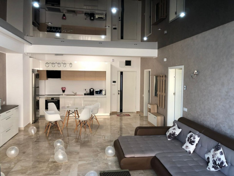 închiriere apartament bulevardul Mamaia cu vedere superbă 