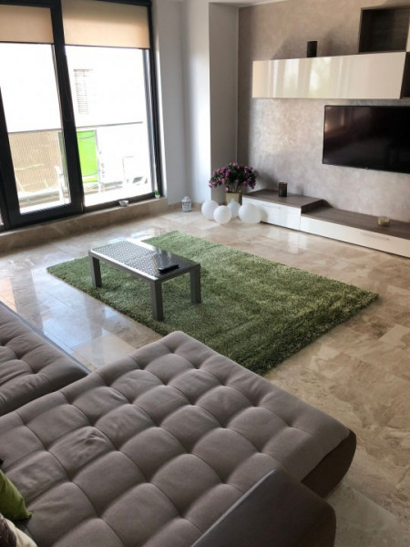 închiriere apartament bulevardul Mamaia cu vedere superbă 