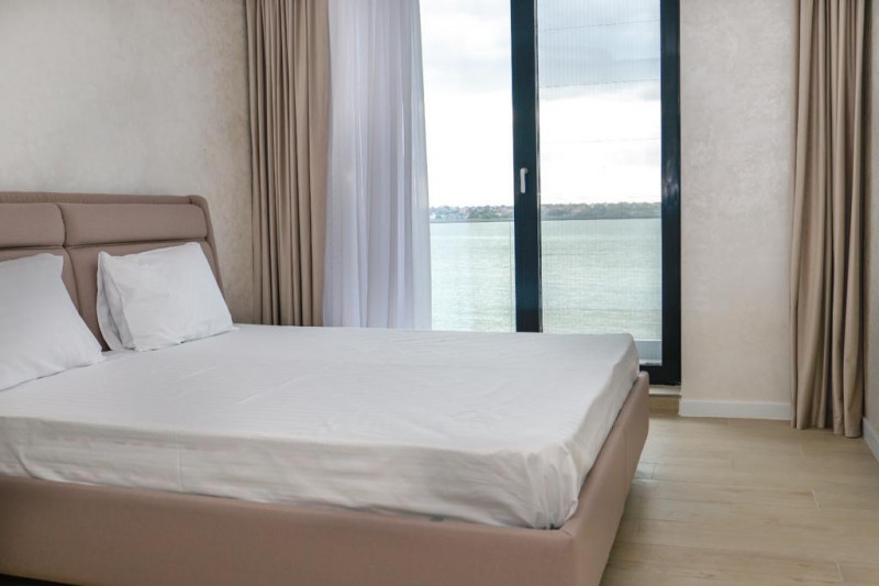 De închiriat – Apartament 3 camere cu vedere la lac, Lake On