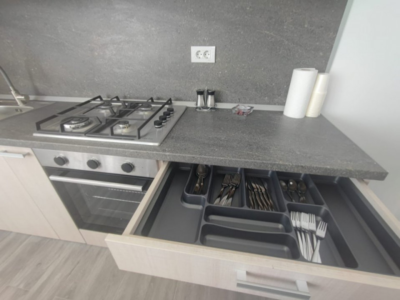 închiriere Apartament nou nout in clădire privata 