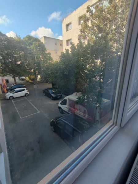 închiriere Apartament nou nout in clădire privata 