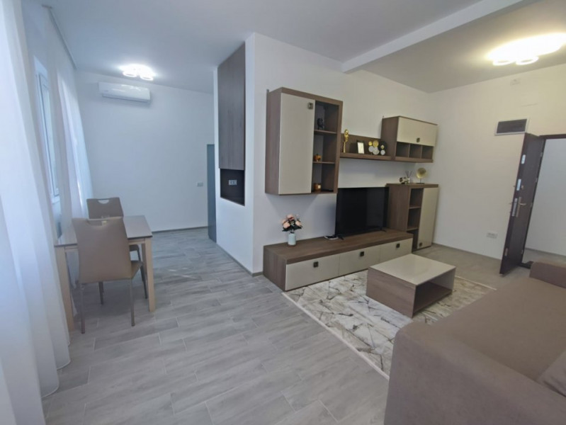 închiriere Apartament nou nout in clădire privata 