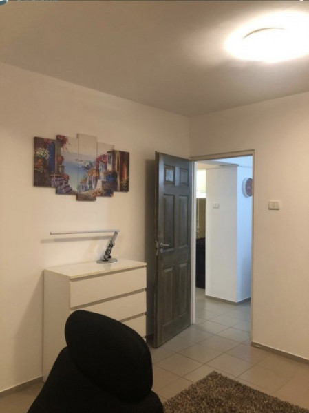 Apartament 2 camere Spital disponibil termen lung 