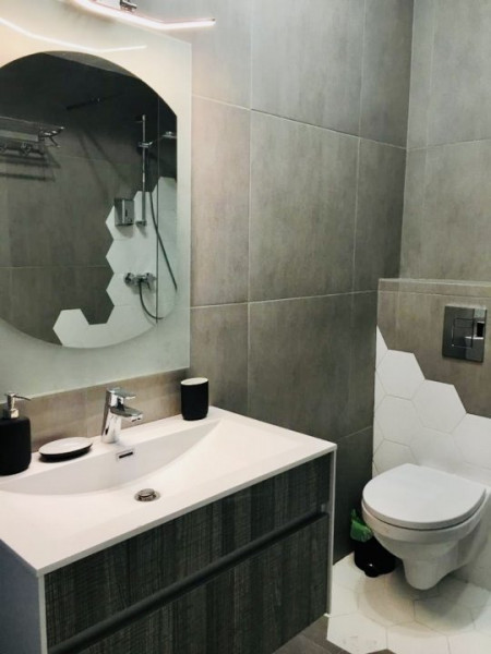 Apartament 2 camere cu vedere superbă la mare – de închiriat Iaki Mamaia