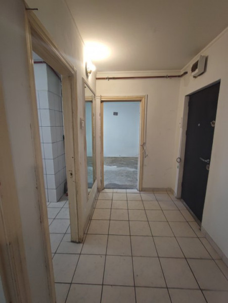 vânzare Apartament 2 camere decomandat Centru