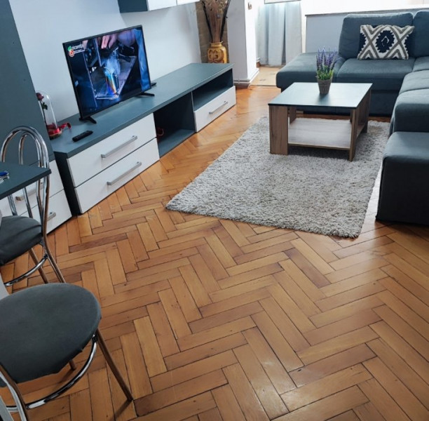 inchiriere Apartament zona City Park Mall termen lung 