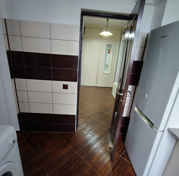 inchiriere Apartament zona City Park Mall termen lung 