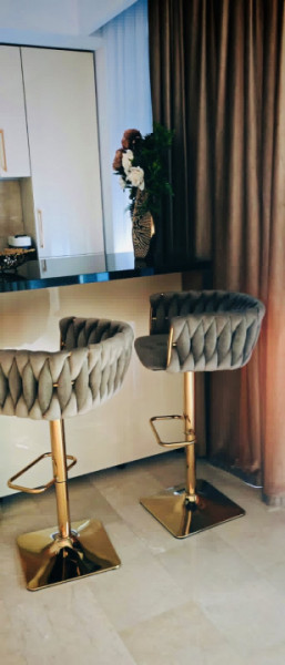 Apartament Premium cu Vedere la Mare – Faleza Nord Parcare subterană 
