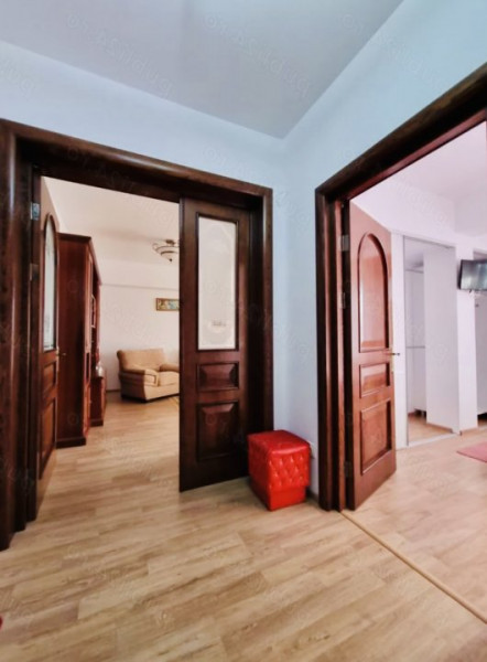 Inchiriere apartament spatios clădire stil Boutique zona Centrala 