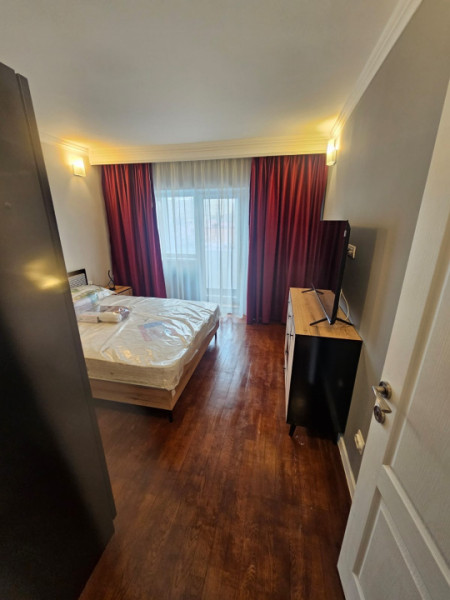 Apartament 3 camere de închiriat – Stadion / City Park Mall
