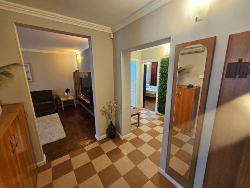 Apartament 3 camere de închiriat – Stadion / City Park Mall