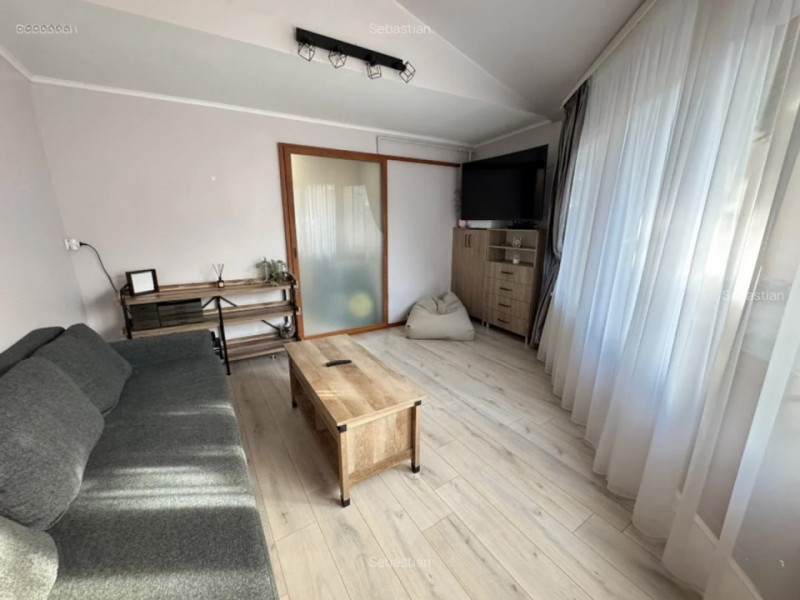 Apartament 2 camere de închiriat cu curte interioară – zonă Faleză Nord