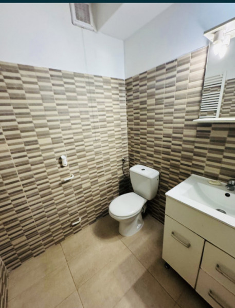 Închiriere apartament 2 camere – B-dul Lăpușneanu, zona Trocadero