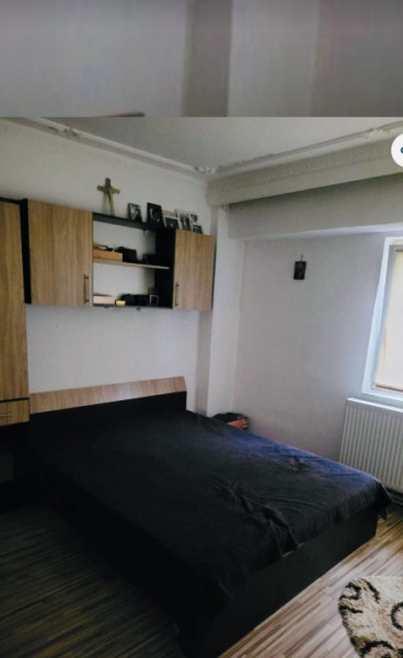 De vânzare apartament 3 camere –strada Eliberarii  Inel II, Constanța