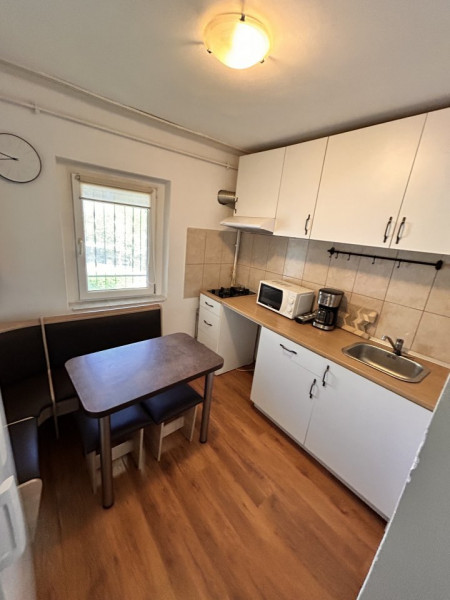 Inchiriere Apartament nemobilat parter Faleza Nord 