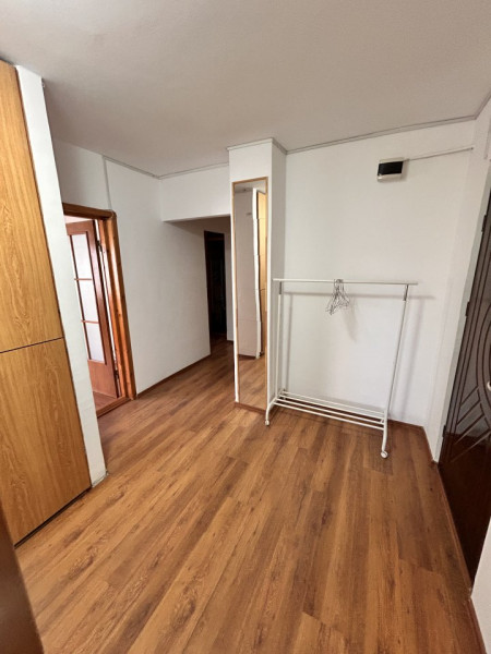Inchiriere Apartament nemobilat parter Faleza Nord 