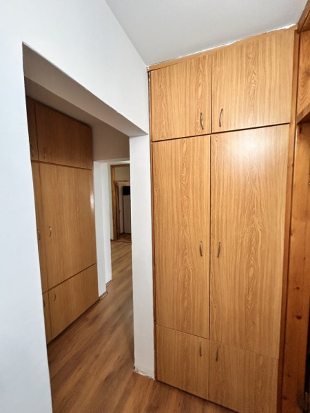 Inchiriere Apartament nemobilat parter Faleza Nord 