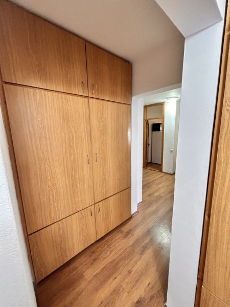 Inchiriere Apartament nemobilat parter Faleza Nord 