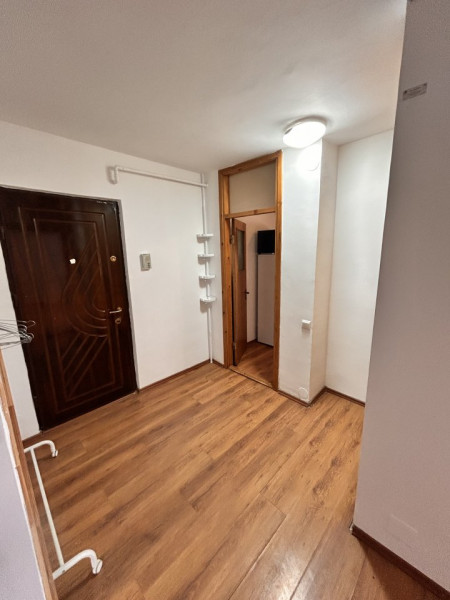 Inchiriere Apartament nemobilat parter Faleza Nord 