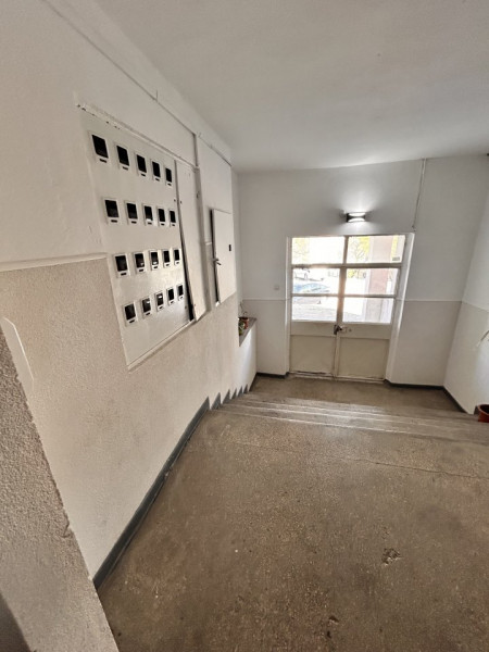 Inchiriere Apartament nemobilat parter Faleza Nord 