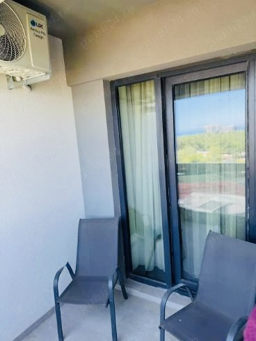 De închiriat – Studio cu răsărituri peste lac, Aviatorii Residence