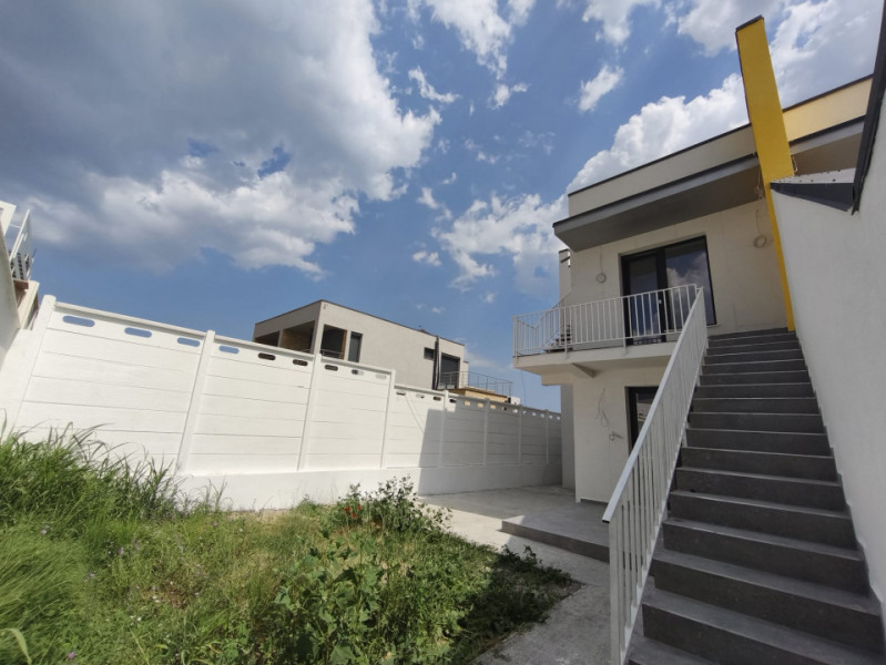 Vanzare Finalizată ! Vila moderna cu terasa circulabila superioara 