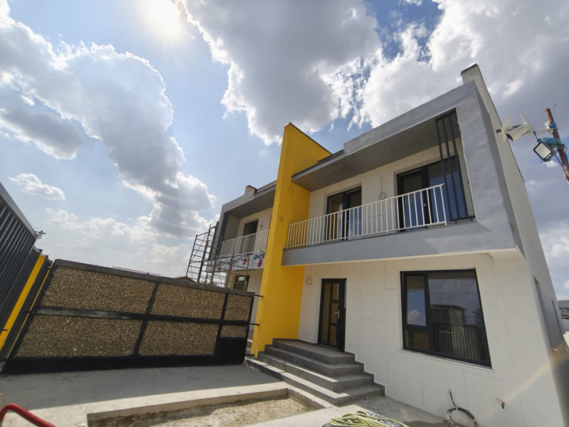Vanzare Finalizată ! Vila moderna cu terasa circulabila superioara 