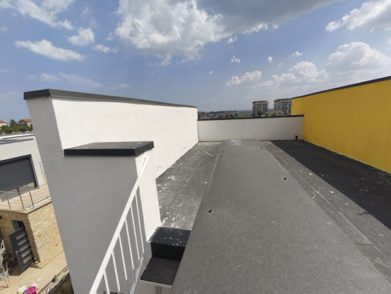 Vanzare Finalizată ! Vila moderna cu terasa circulabila superioara 