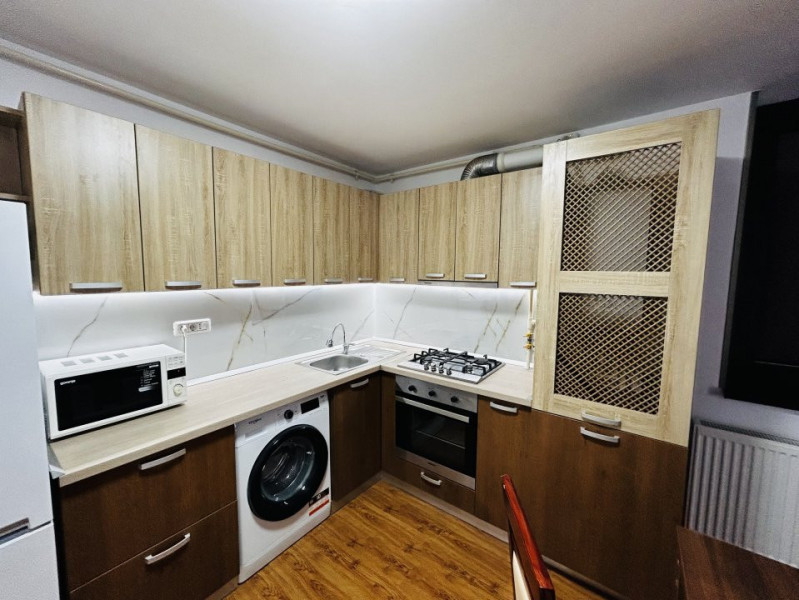 De închiriat – Apartament 2 camere, bloc nou zona Campus Universitar 