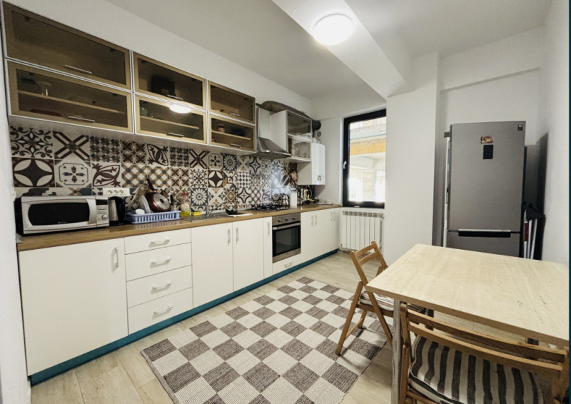 Închiriere apartament 2 camere | Tomis Plus cu loc parcare 