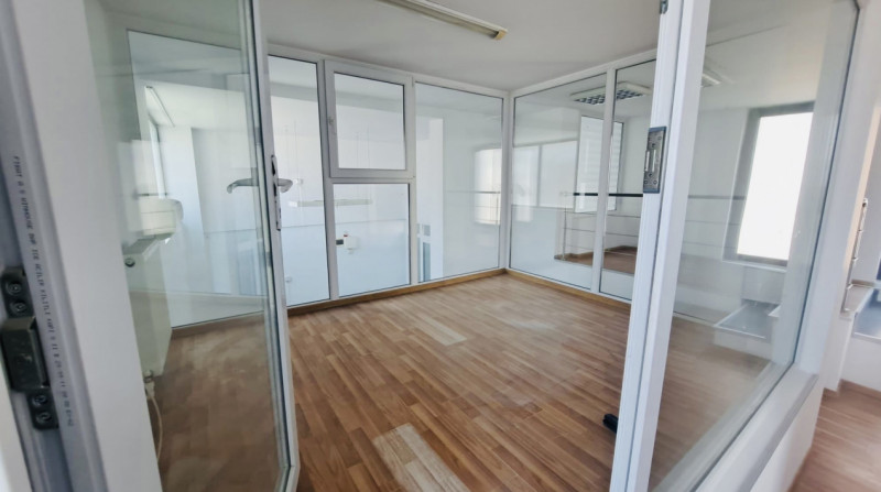 Spațiu comercial de închiriat – Zona Peninsulară, Piața Ovidiu / Biserica Greacă