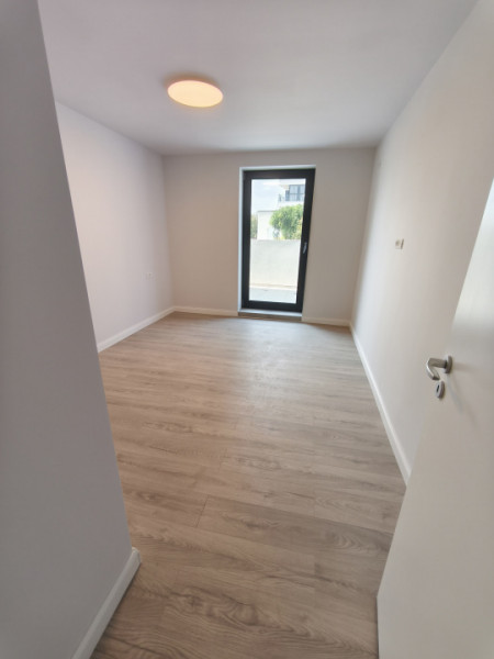 Vanzare Apartament parter cu terasa deosebita 