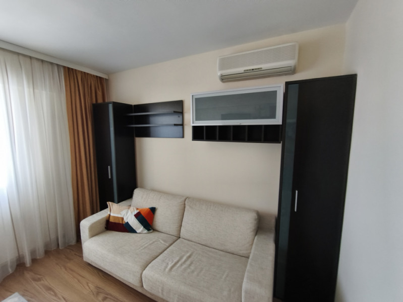 Apartament de închiriat Constanta cu vedere frontala la mare