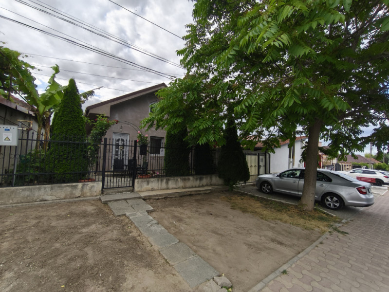 Exclusivitate Vânzare Vila P+M Ovidiu cu teren aferent 636 mp.