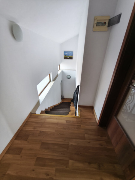 Exclusivitate Vânzare Vila P+M Ovidiu cu teren aferent 636 mp.
